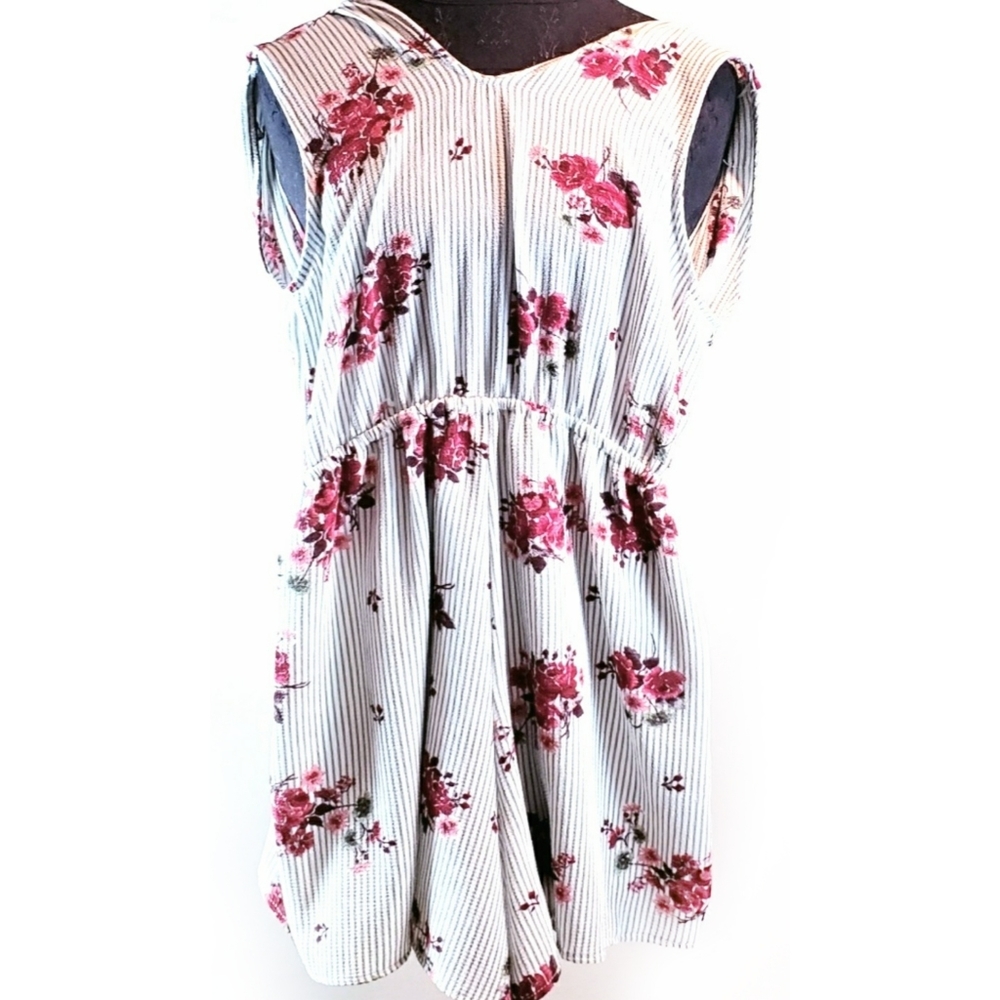 ❤️ Wishful Park Women's Sleeveless Romper - Picture 1 of 3